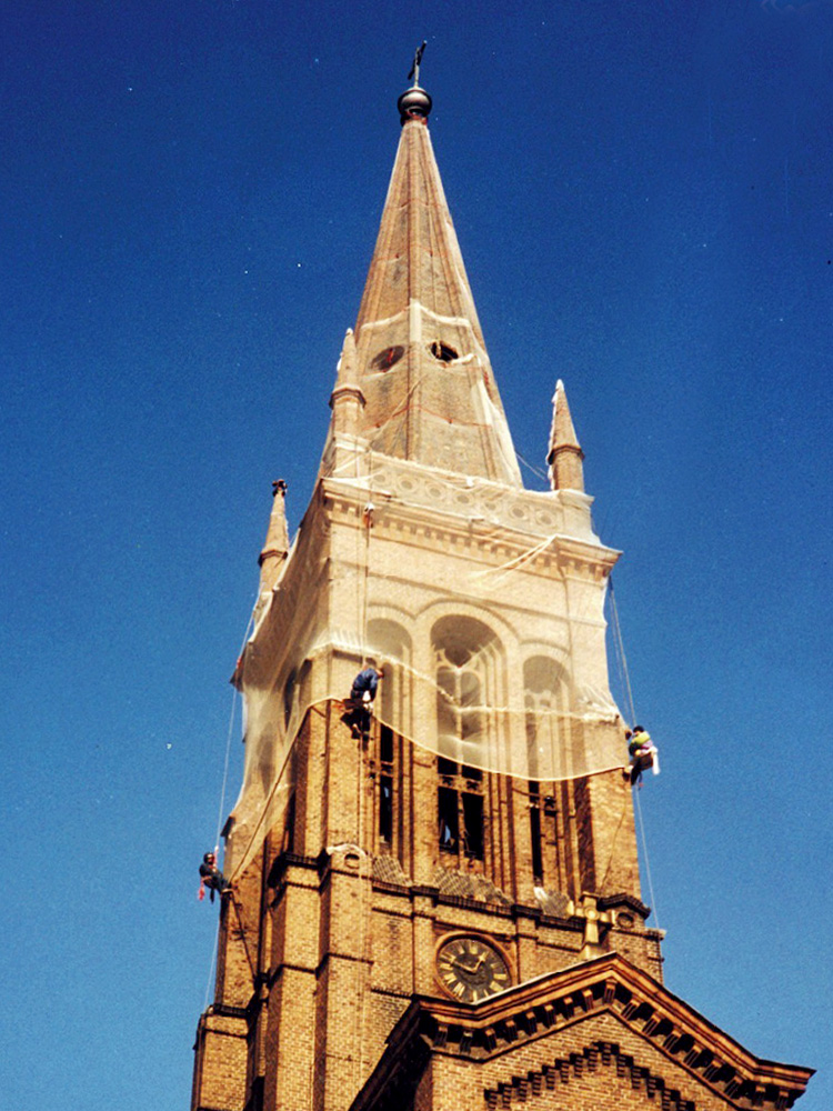 Renowacje obiektów sakralnych, remonty wież kościelnych